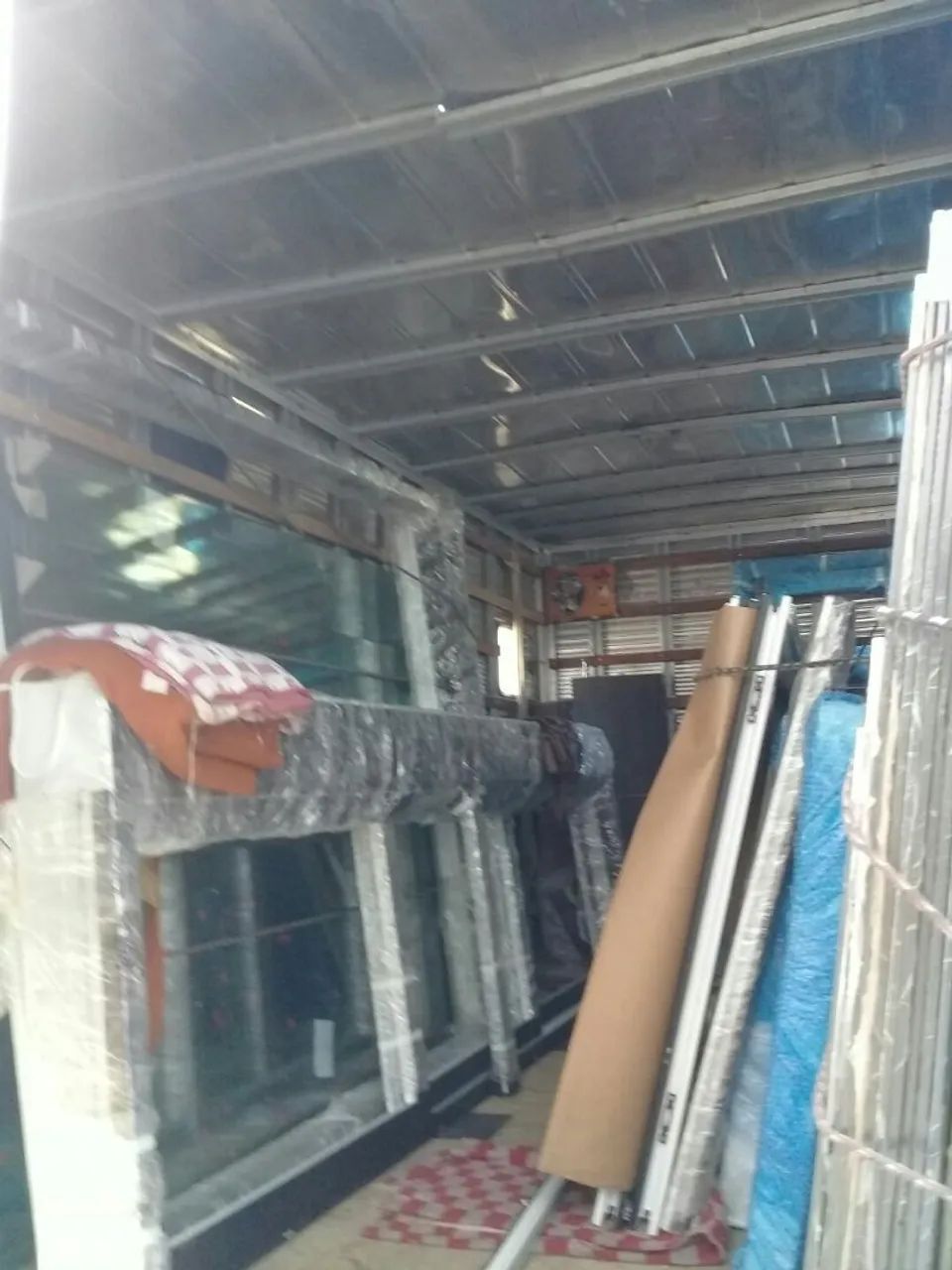 Mudanças fretes e carretos  - Foto 4