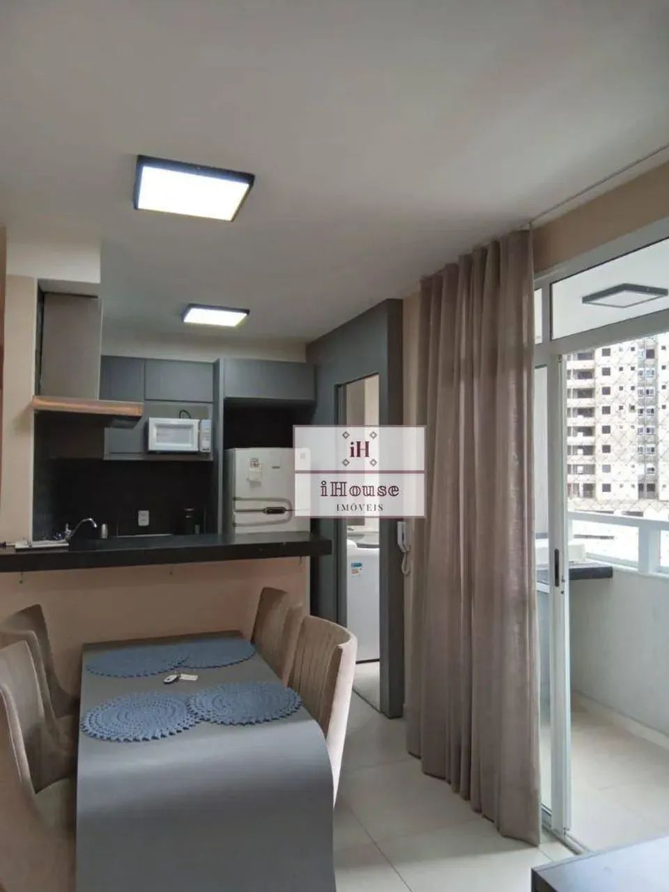 Apartamento Mobiliado 2 Quartos 2 Vagas - Foto 2