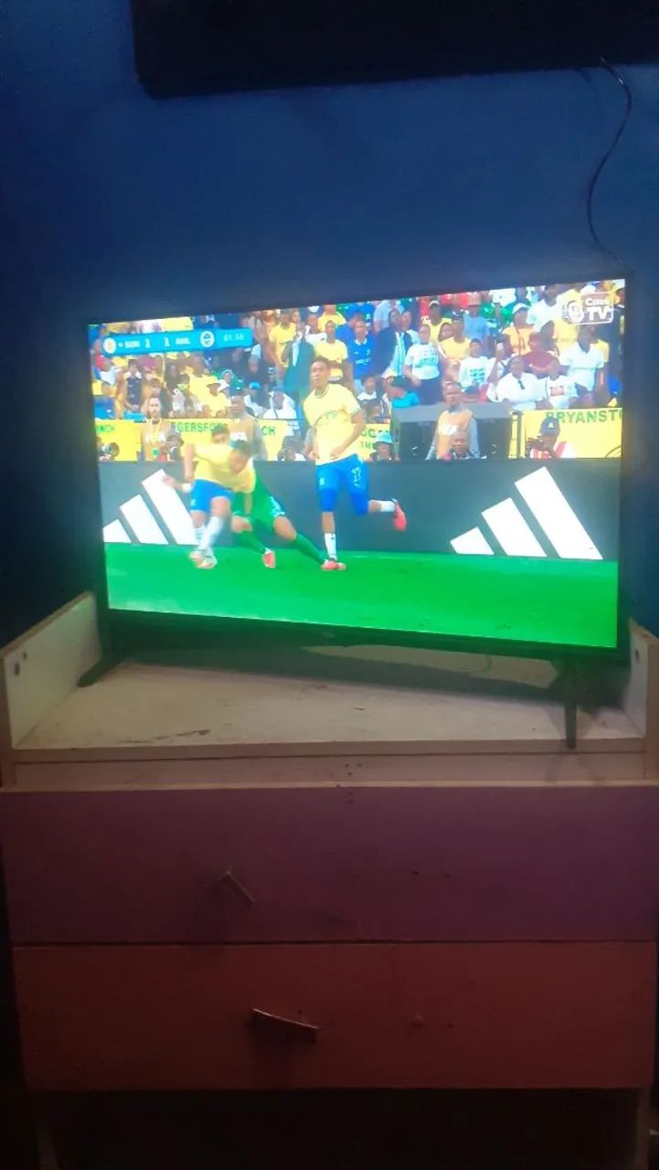 Tv Smart TCL 32 polegadas pra ir embora rápido, aceito ofertas  - Foto 3