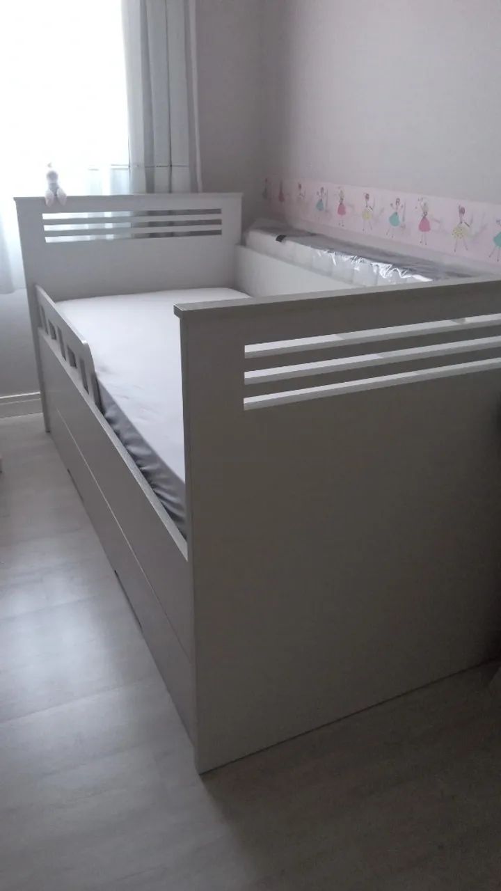 Cama com auxiliar em MDF