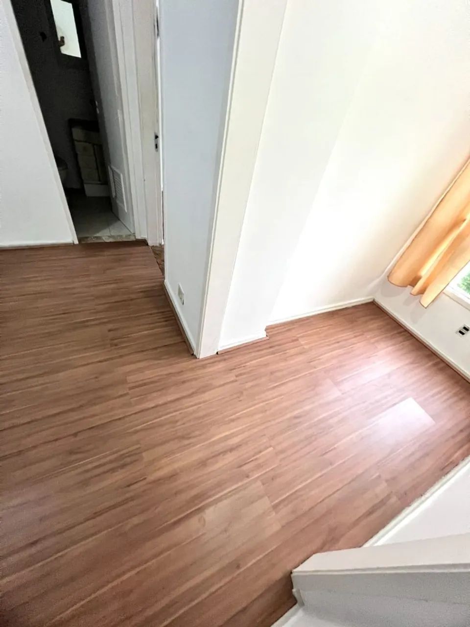 Piso Laminado e Vinílico  - Foto 2