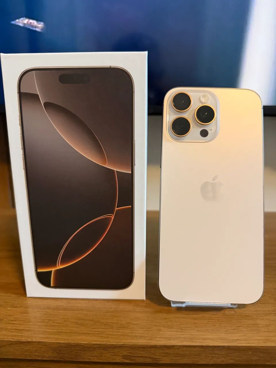 iPhone 16 Pro Max 1TB - Desert Titanium