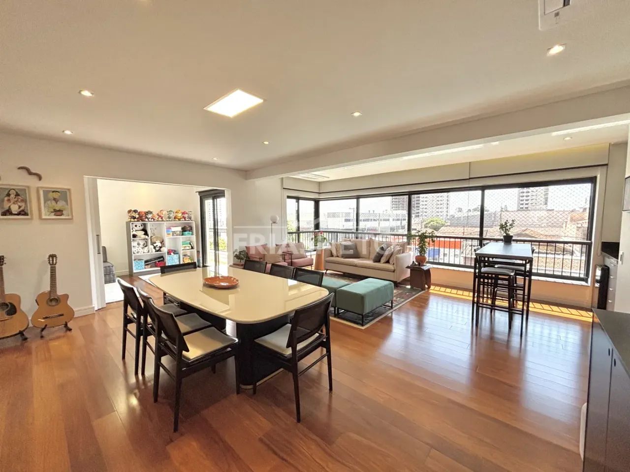 Apartamento à venda no condomínio Amits Residence