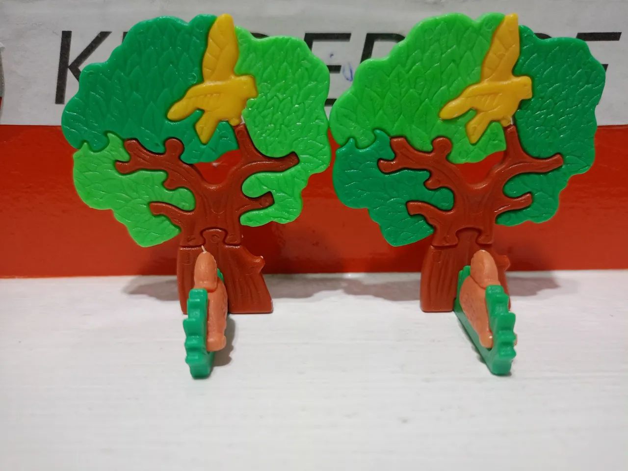 Kinder ovo Árvores Puzzle  - Foto 5