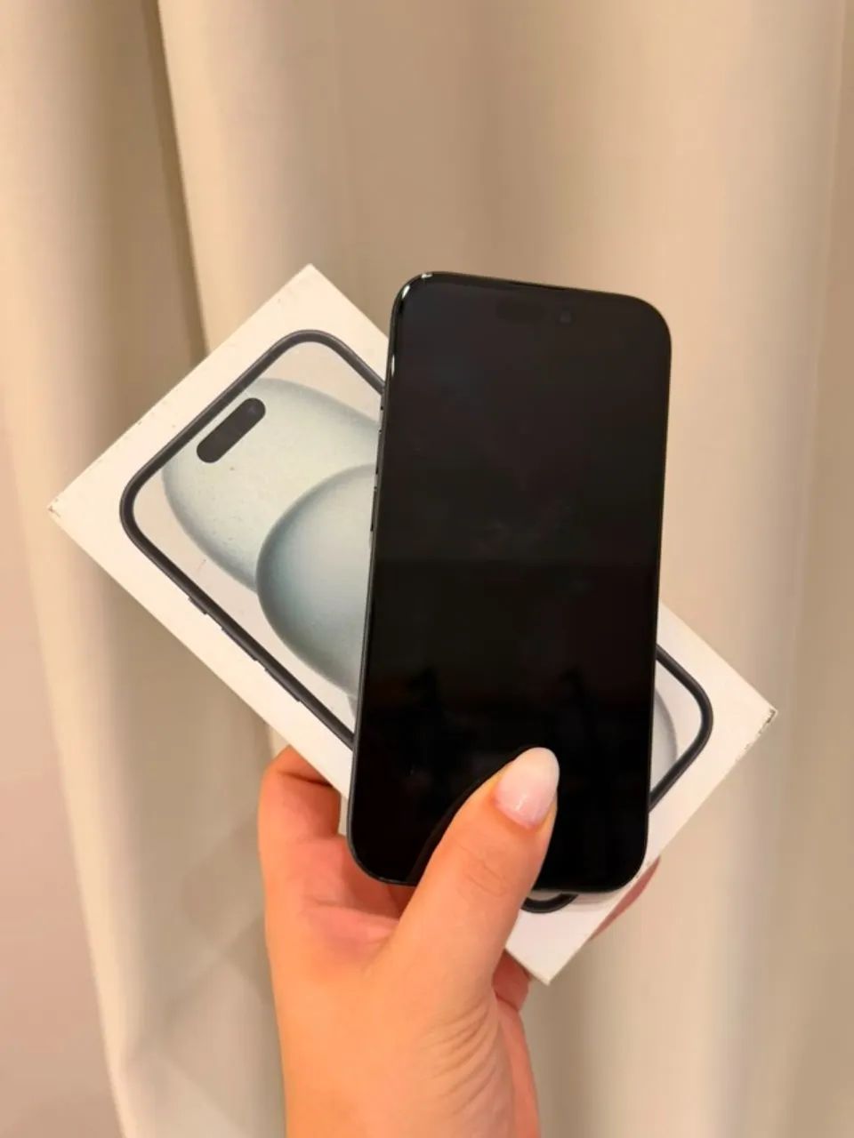 Iphone 15 - 256GB