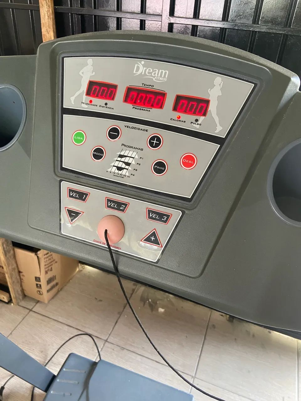 Esteira dream td142A  - Foto 4