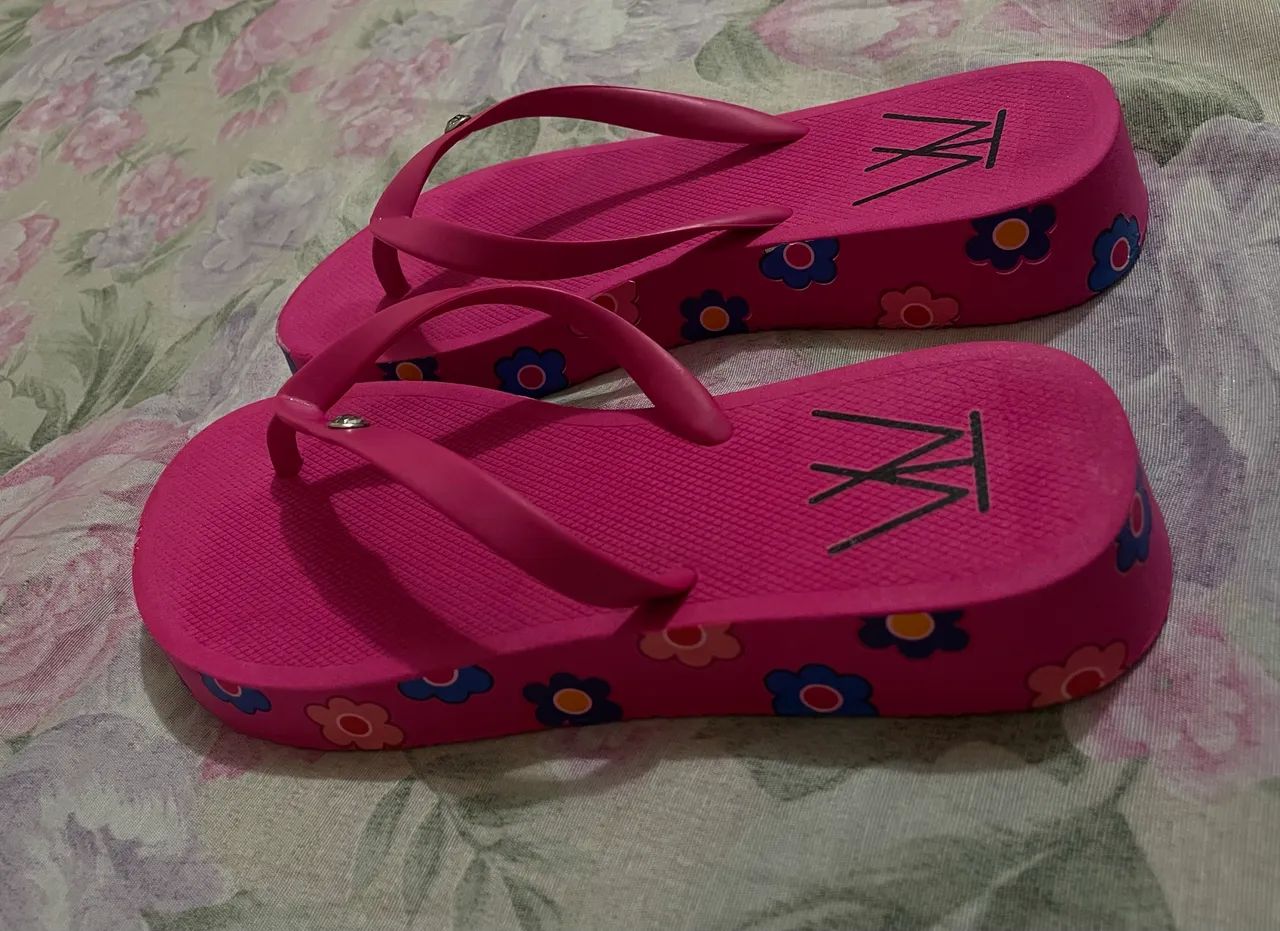 Chinelo Plataforma Tribo Moderna - Tam. 34