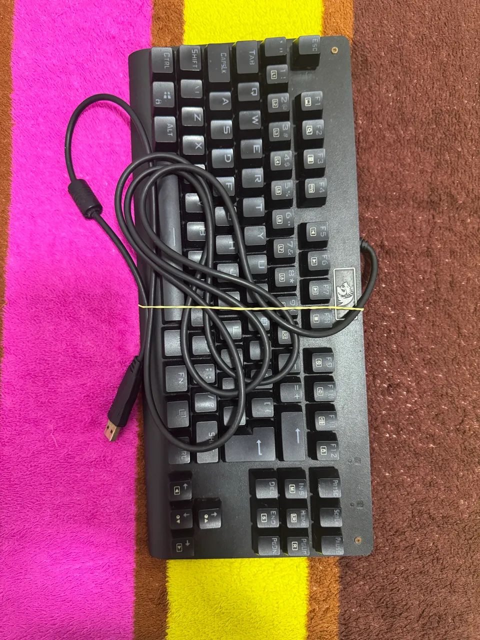 Vendo 2 teclado gamer - Foto 3