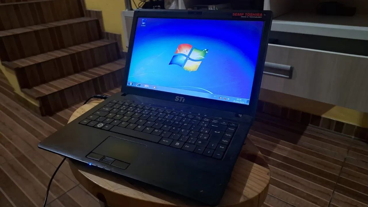 Notebook semptoshiba STI - Foto 2