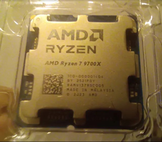 Ryzen 7 9700x