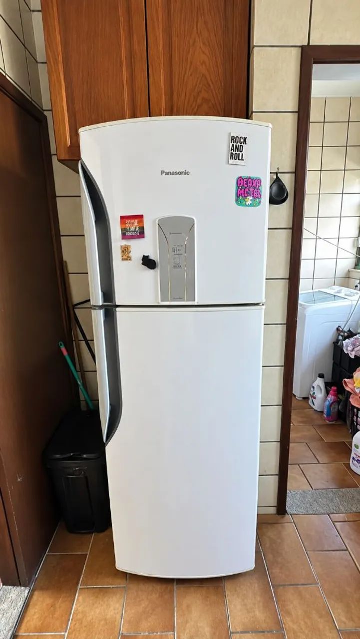 Geladeira Panasonic 387 litros