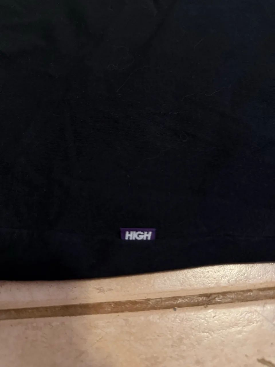 Camiseta HIGH - Foto 2