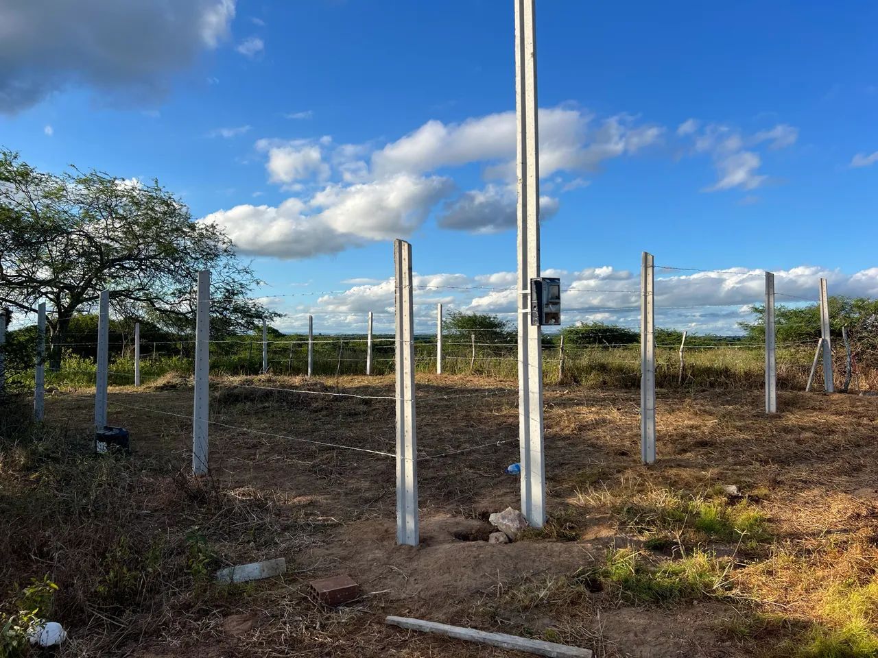 Lote 10X20 com água e já feito o pedido de energia  - Foto 2