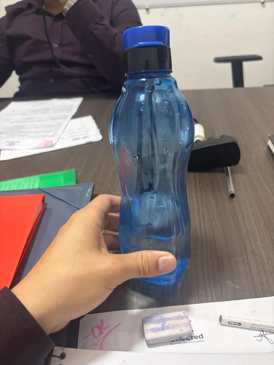 Vendo garrafinha de água  - Foto 2