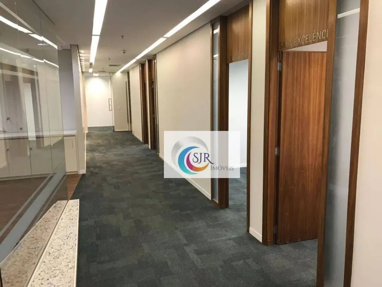 laje comercial de 507 m² com 11 vagas pronta para uso