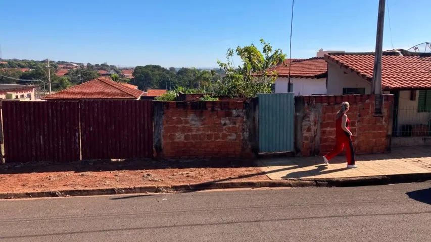 terreno centro de Arealva - Foto 2