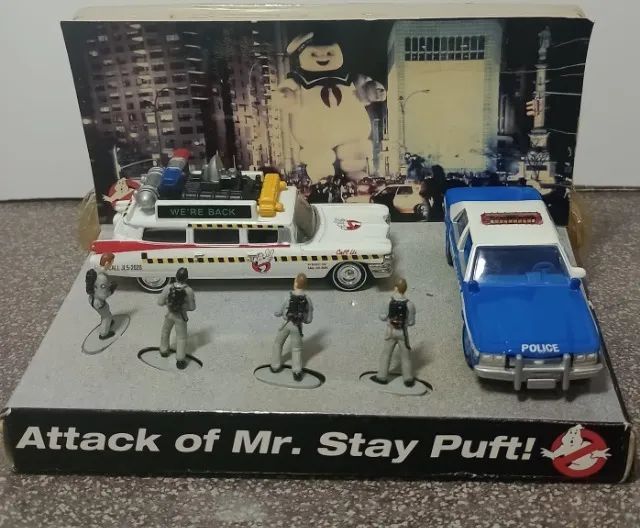 Ghostbusters - Johnny Lightning - Escala 1/64 - Brinquedos e Jogos Ghostbusters - Johnny Lightning - Escala 1/64 - Brinquedos e Jogos
