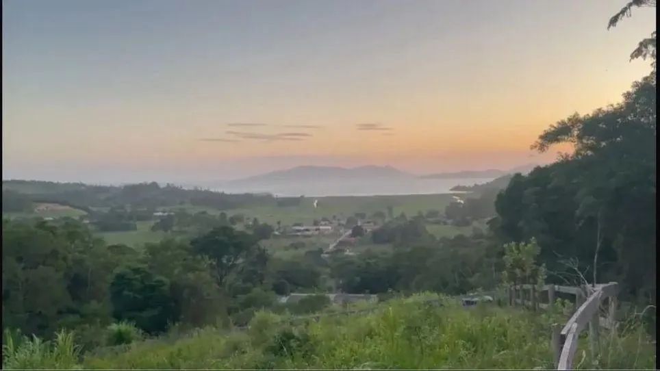 Terreno com Vista para a Lagoa de Imaruí | 5min do Centro - Foto 2