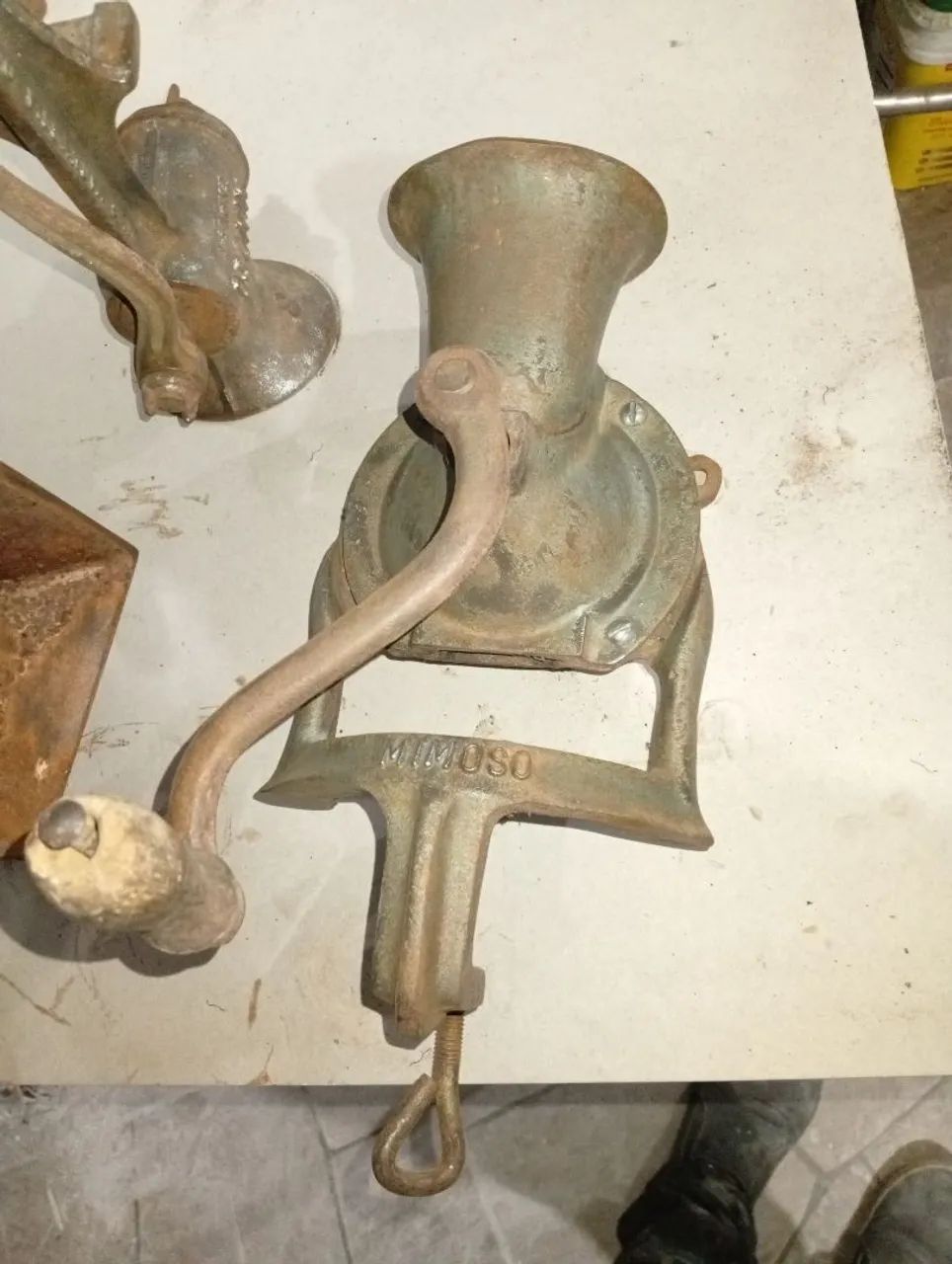 Moedor de café antigo número 4