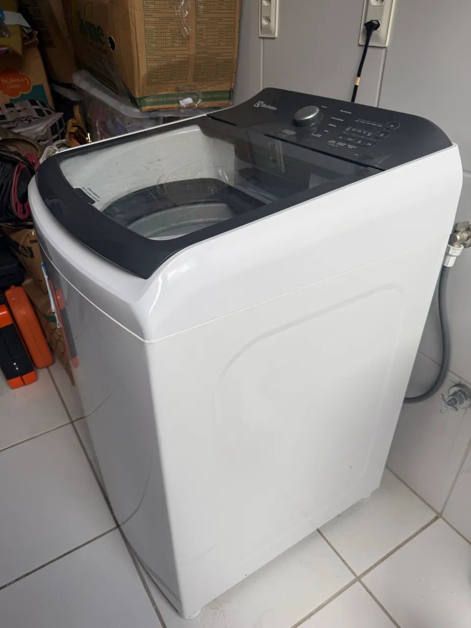 Lavadora Eletrolux Efficiente Led18 18kg -cesto Inox - 220v  - Foto 3