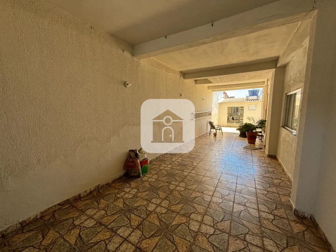 Casa comercial para venda no bairro Santa Mônica