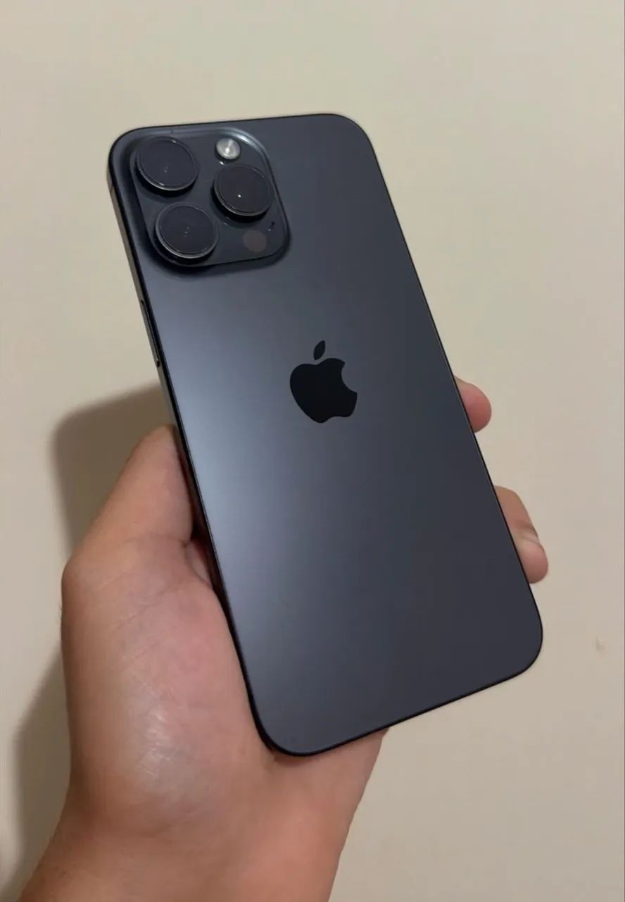 iPhone 15 Pro Max 256GB novinho