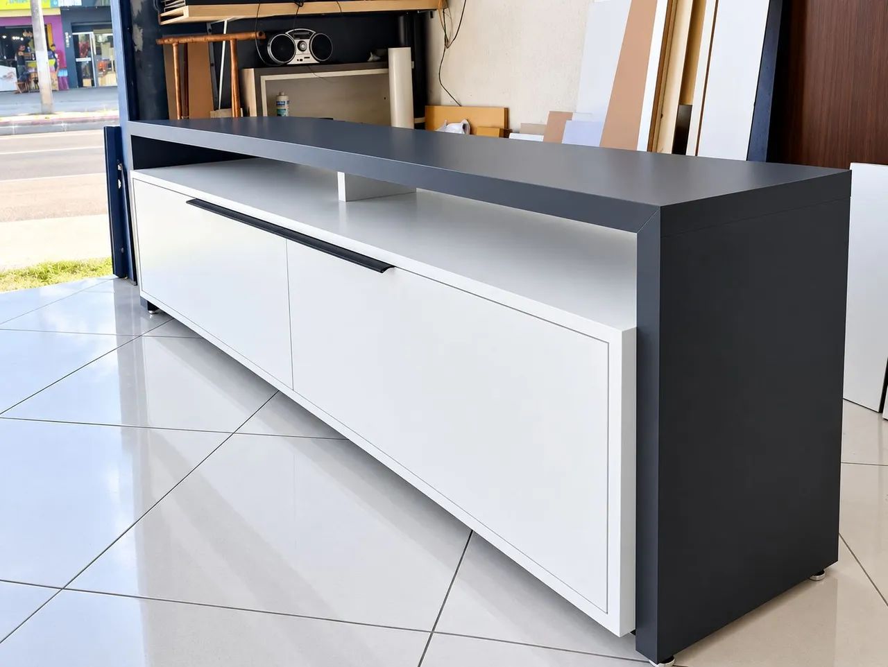 VENDO RACK NOVO 100% MDF ( Branco / GRAFITE) - Foto 2