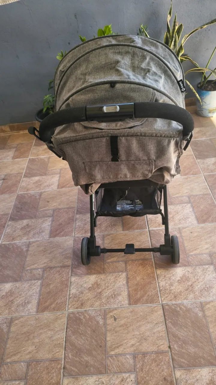 Vendo carrinho de bebê - Foto 3