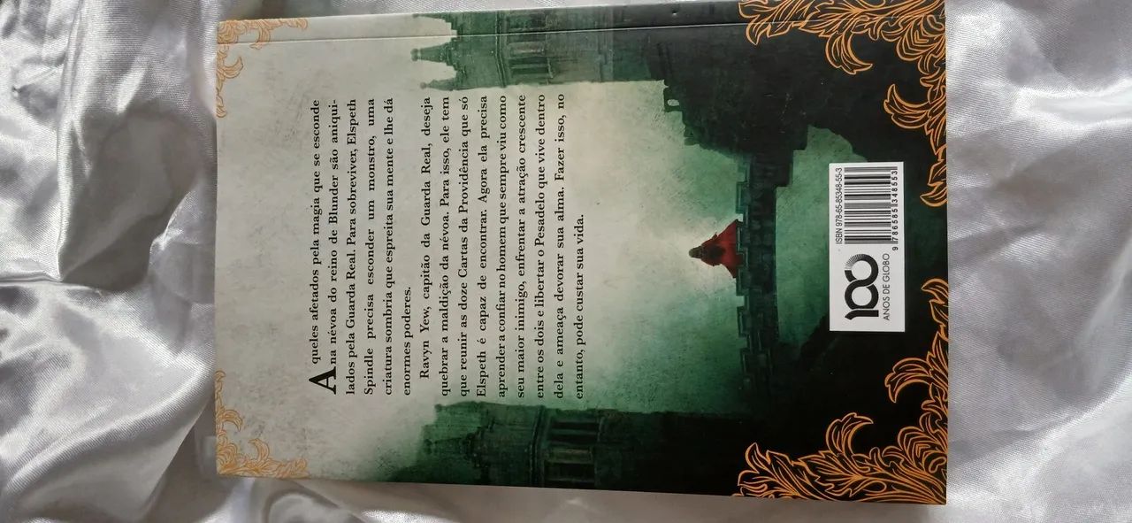 Uma Janela Sombria - Foto 2