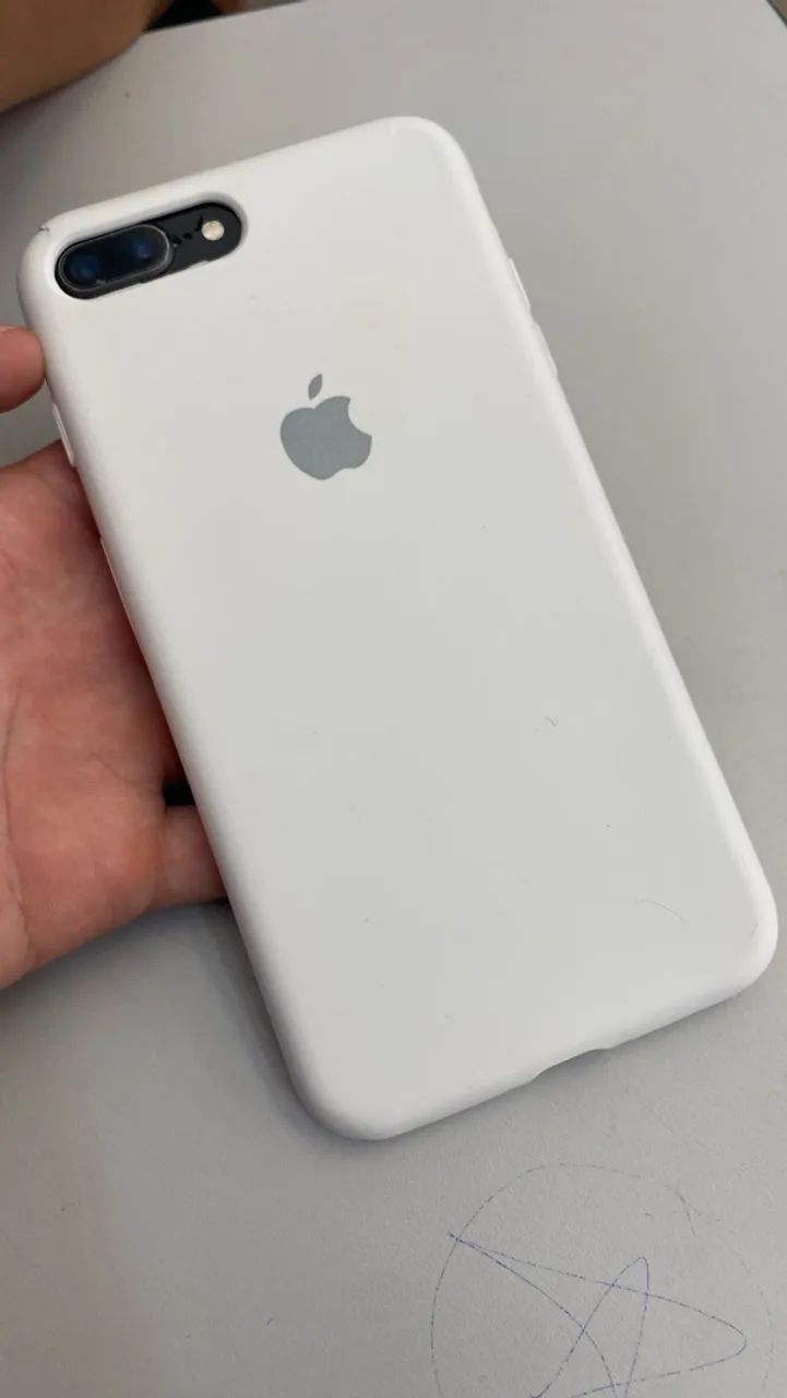 iPhone 8 PLUS