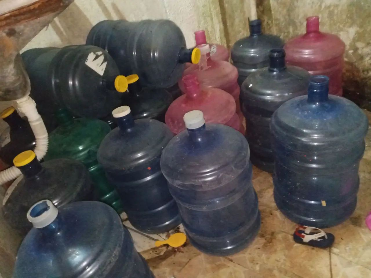 Garrafoes De Agua Mineral 