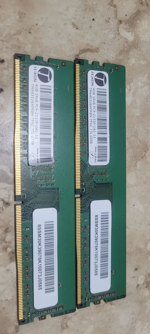 Memoria ddr4 4gb 50 cada