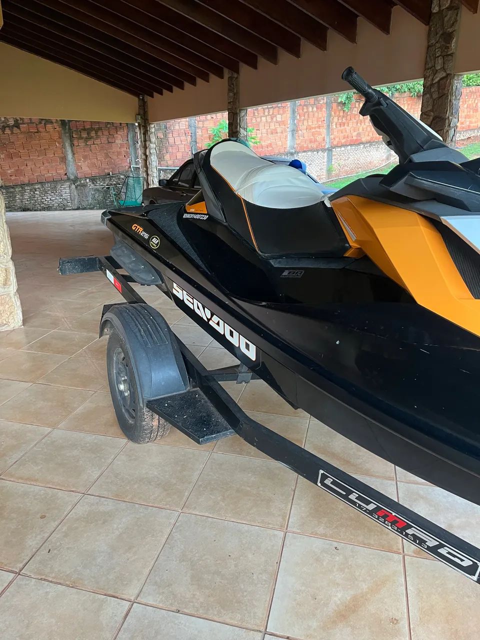 Moto aquática Sea-Doo GTR 215 2014 - Foto 5