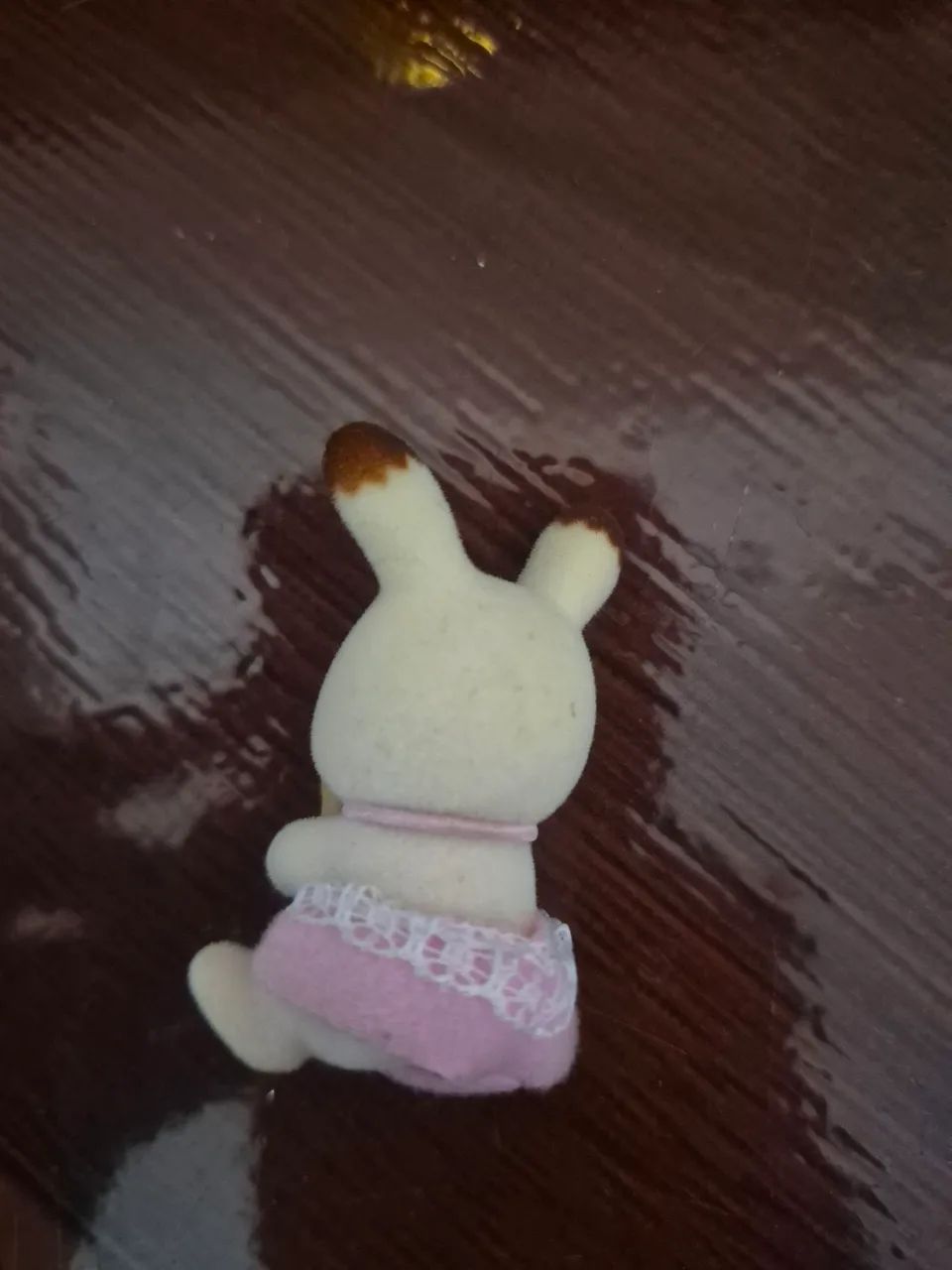Coelho chocolate bebê com baguete Sylvanian Families blindbag - Foto 2