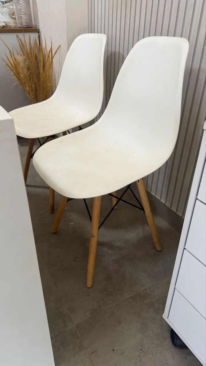 Mesa escrivaninha e 2 cadeiras  - Foto 4