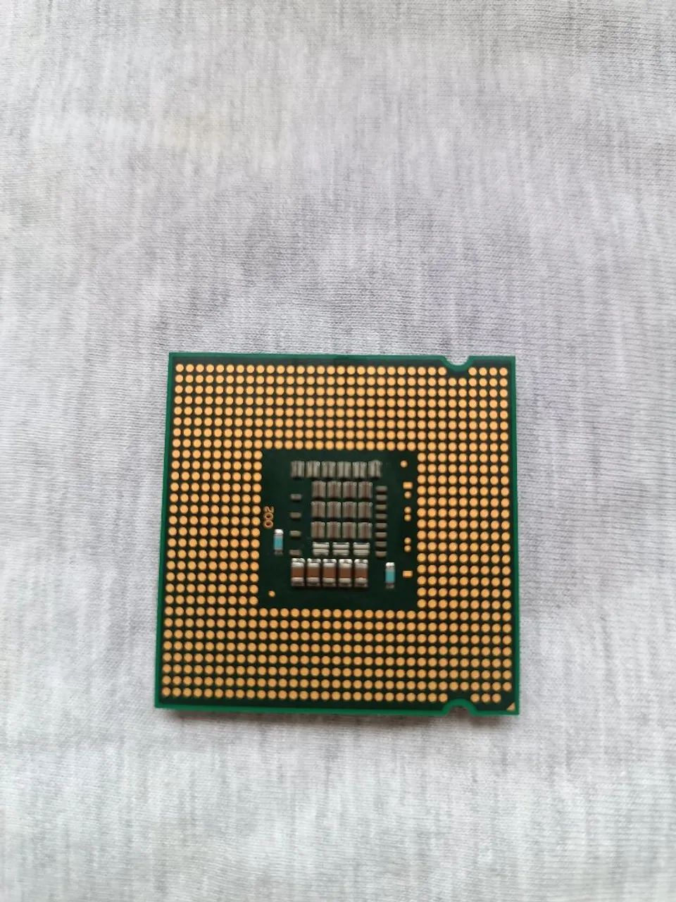 Kit 3 Processadores Intel Pentium G2020 + E7500 + E2140