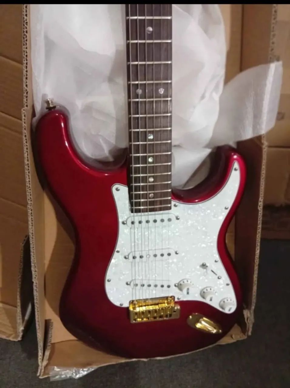 Guitarra Tagima  modelo T 735