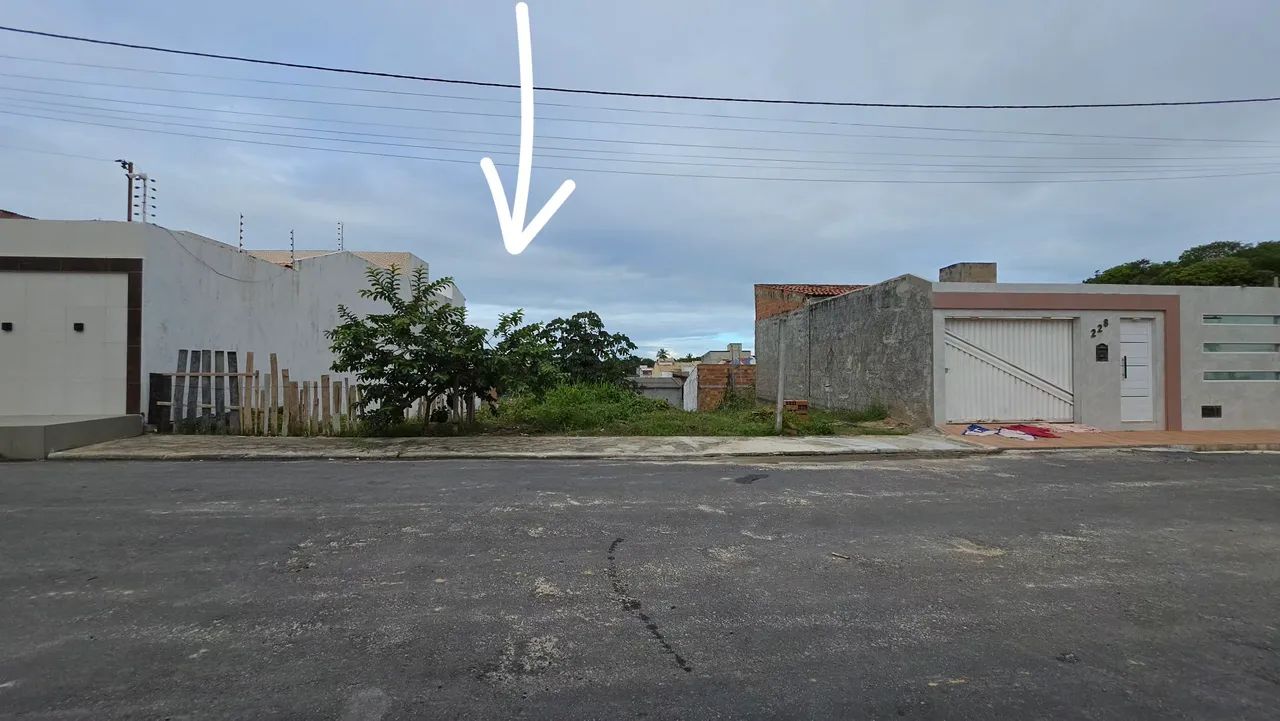VENDO /TROCO Terreno No Jabotiana 14x25 escriturado ( ARACAJU) 