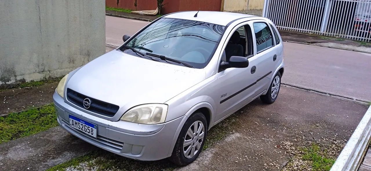Chevrolet Corsa Corsa Hat. Maxx 1.8 MPFI 8V FlexPower 5p 2005