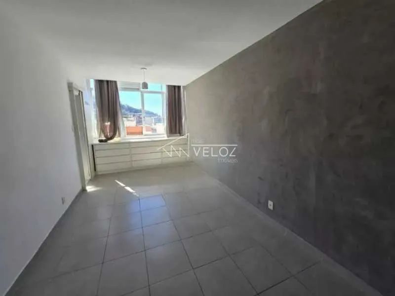 Kitnet/Conjugado : / Residencial / Laranjeiras - Foto 2