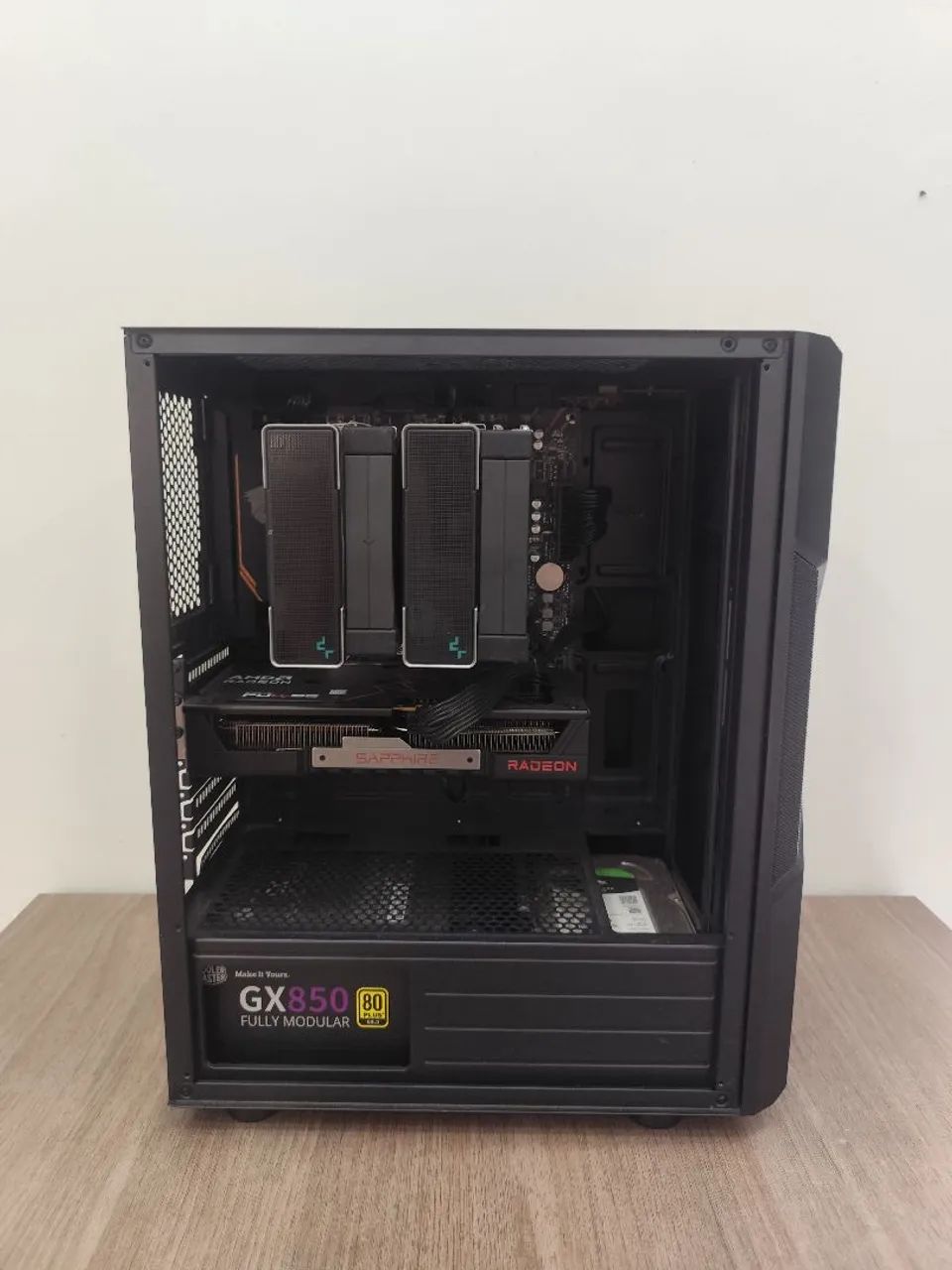 Pc gamer rx9060 XT 16GB processador Ryzen 5 5500x3d