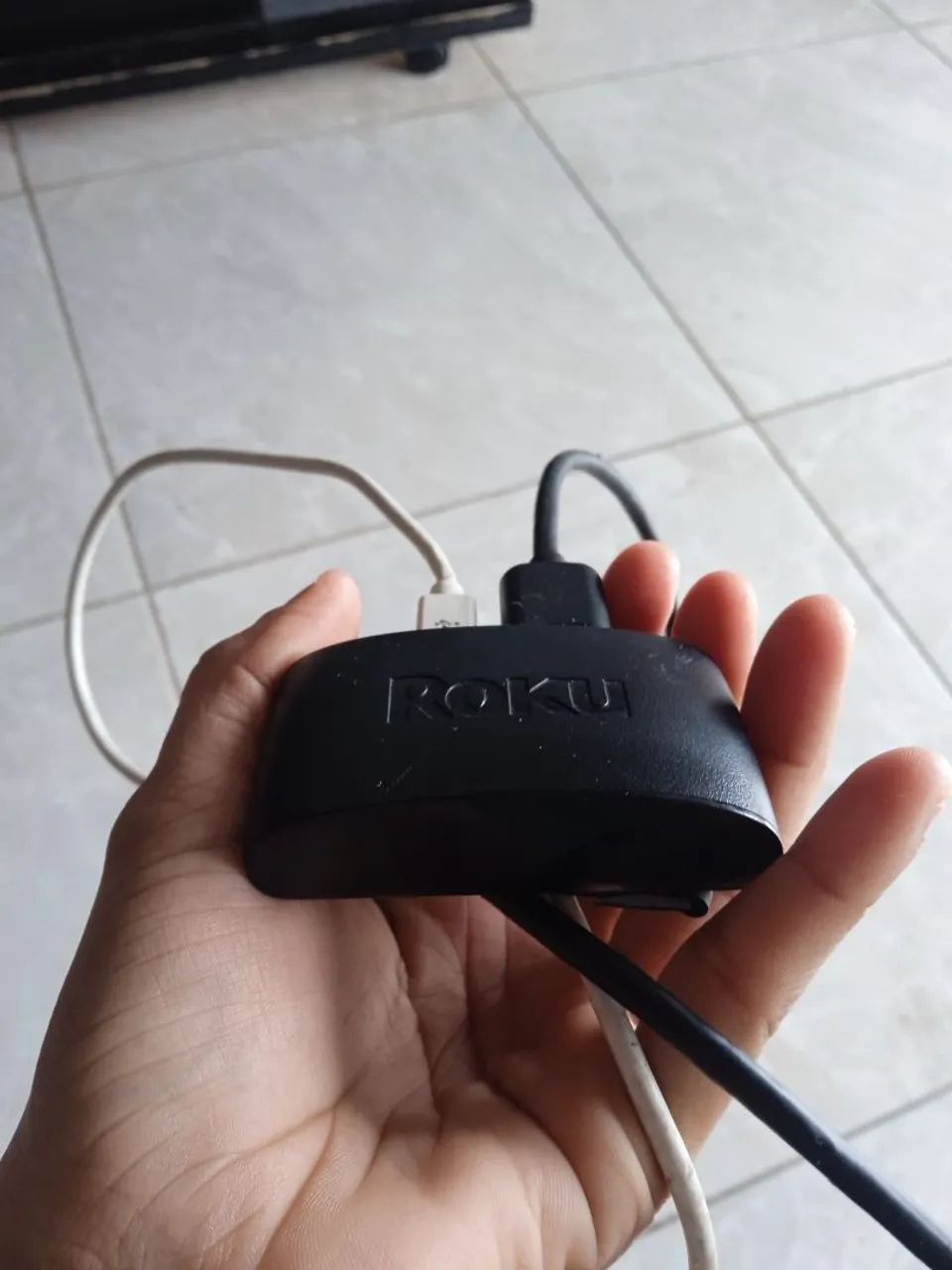 Vendo um adaptador de televisão que não é smart, consegue assistir Netflix, YouTube etc.