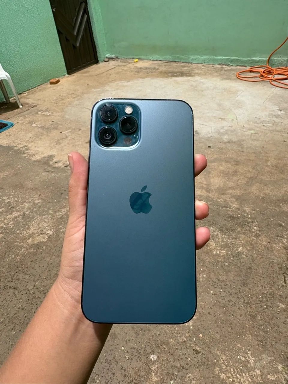 Vendo iPhone 12 Pro Max no Setor Leste Vila Nova  - Foto 2