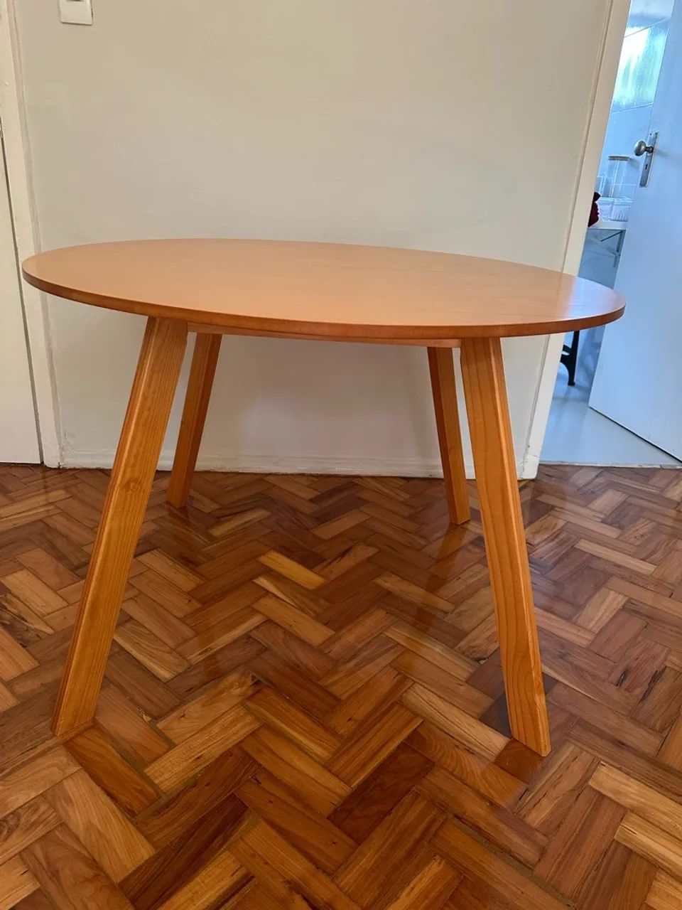 VENDO mesa de 4 lugares MDF
