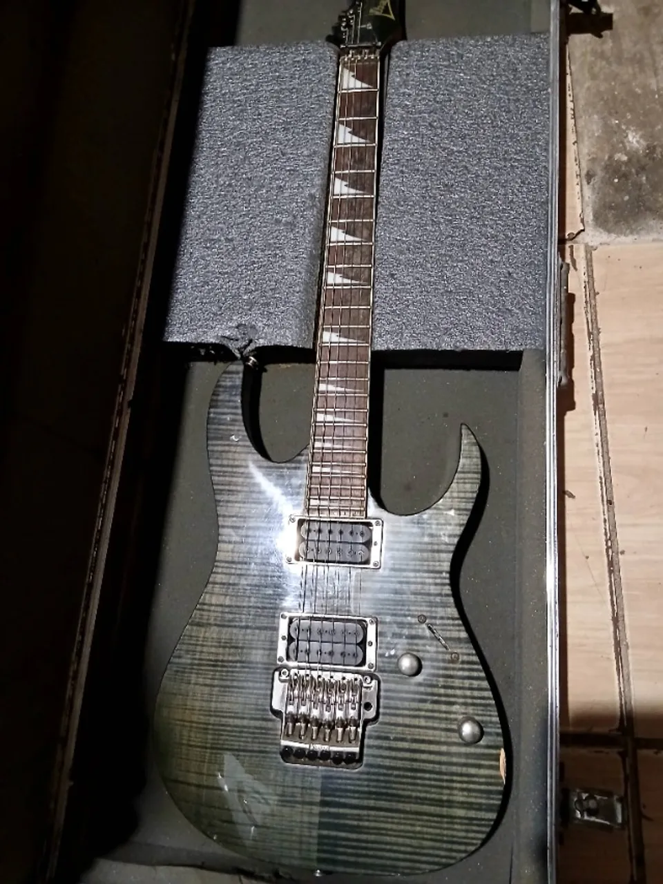 Guitarra Ibanez (prestige) RG517 (rara) Japonesa 1996