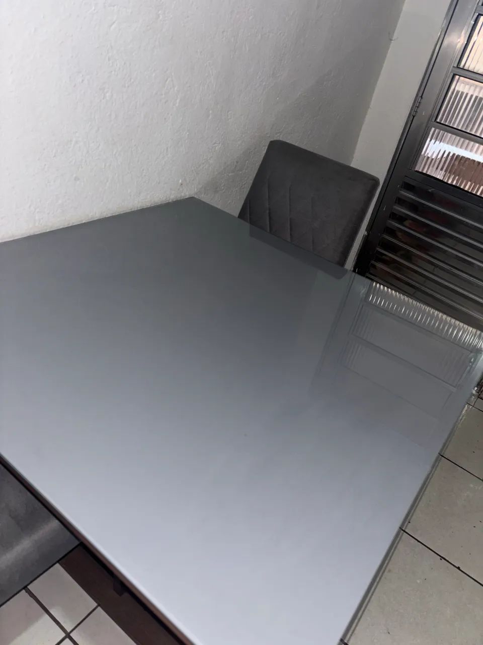 Mesa com tampo de vidro - Foto 2