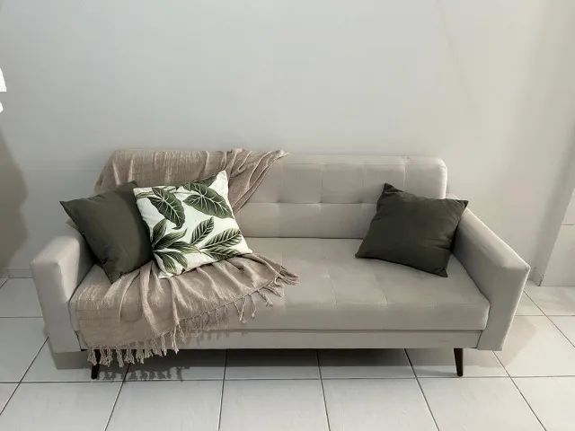 Sofá de 3 Lugares + Manta e 3 Almofadas - Foto 3