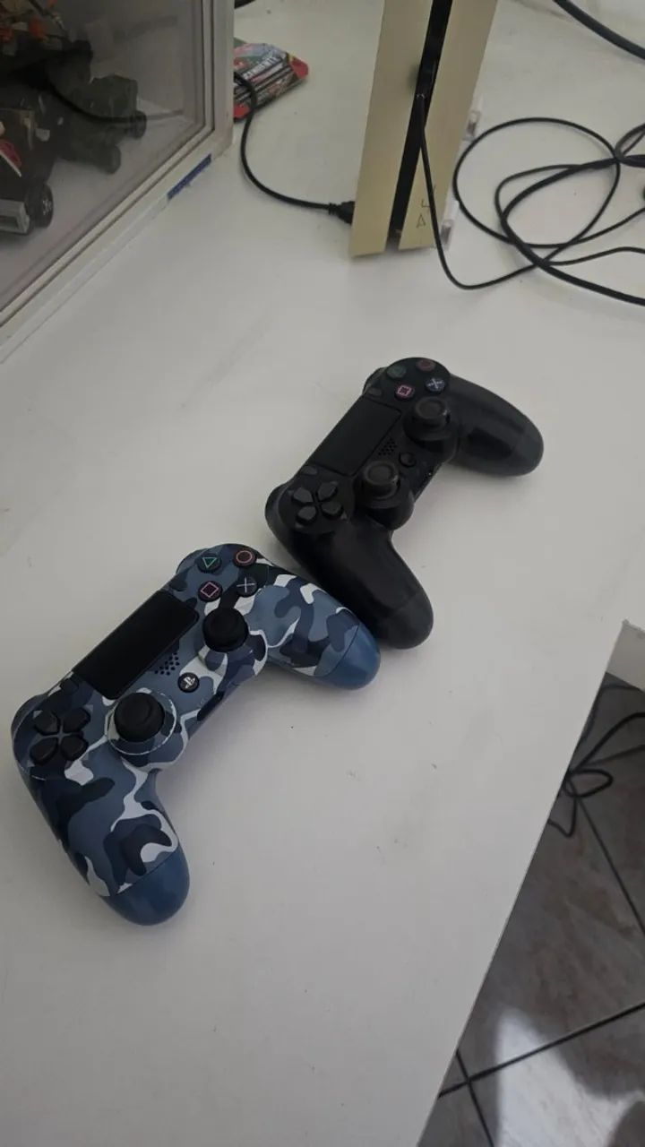 PS4 FAT + 2 controles + 6 jogos - Foto 2