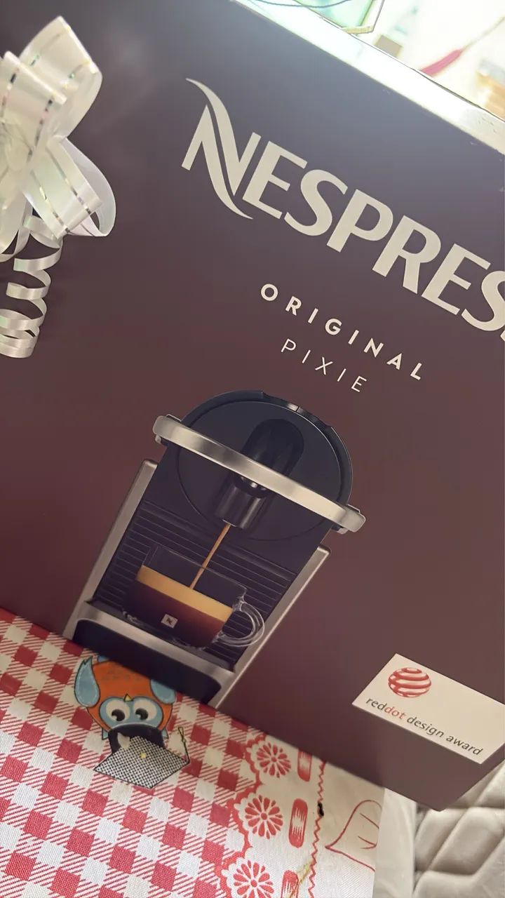 Cafeteira NOVA pixie nespresso