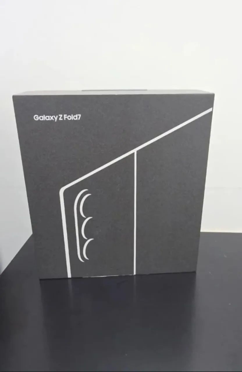 Samsung Z Fold 7 1tb 16gb - Foto 4